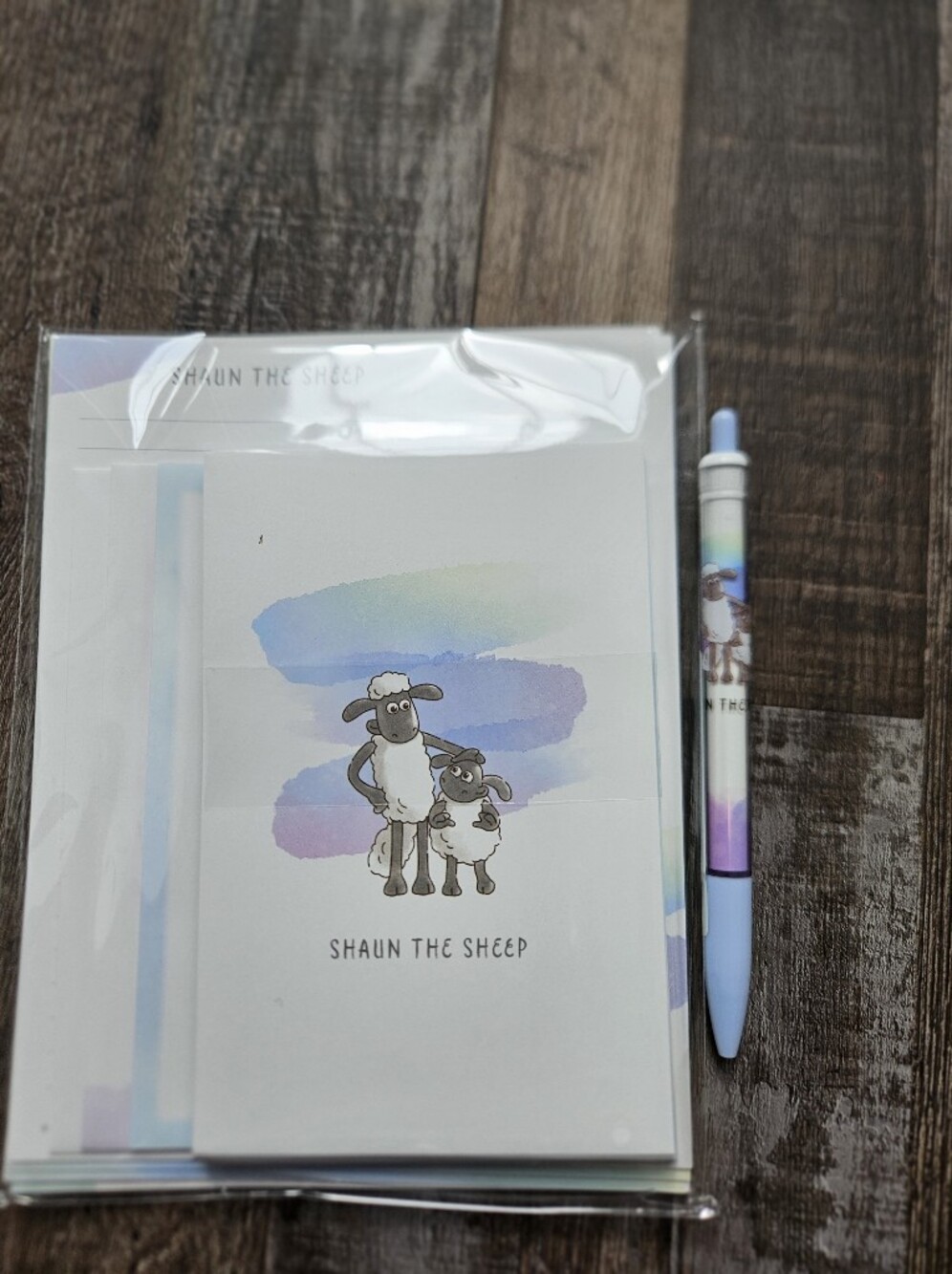Shaun The Sheep Stationery Set With Pencil